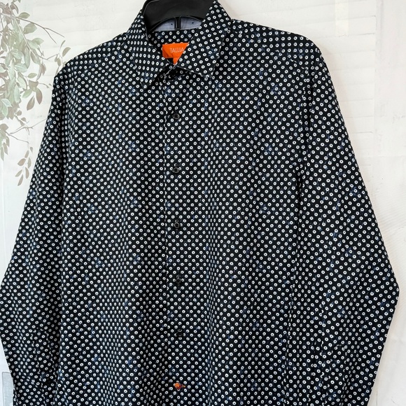 Tallia Mens Blue Starburst Collard Button Up Dress Up Shirt Sz. Medium M 15 1/2 - Picture 3 of 11